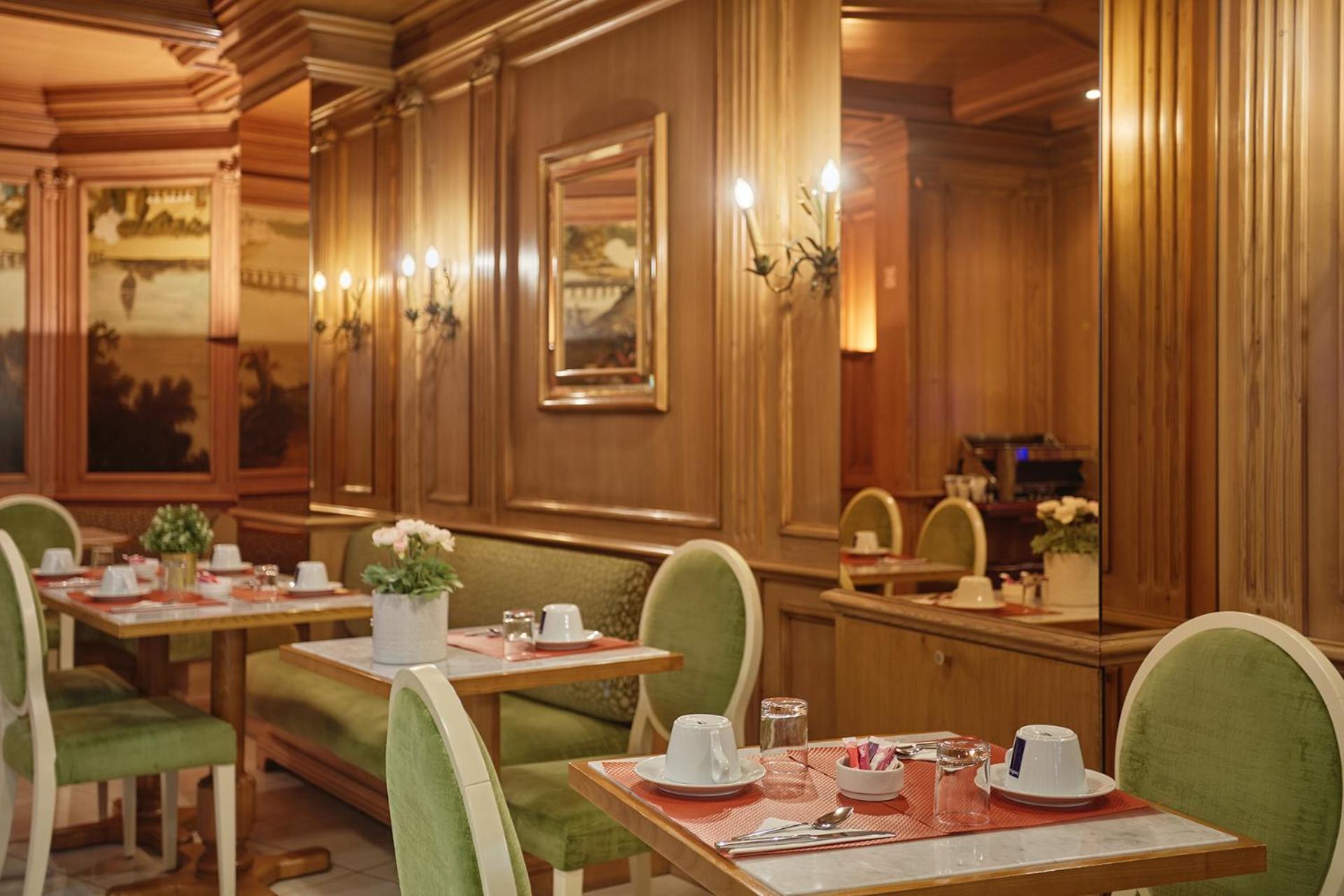Murat Paris Exterior photo